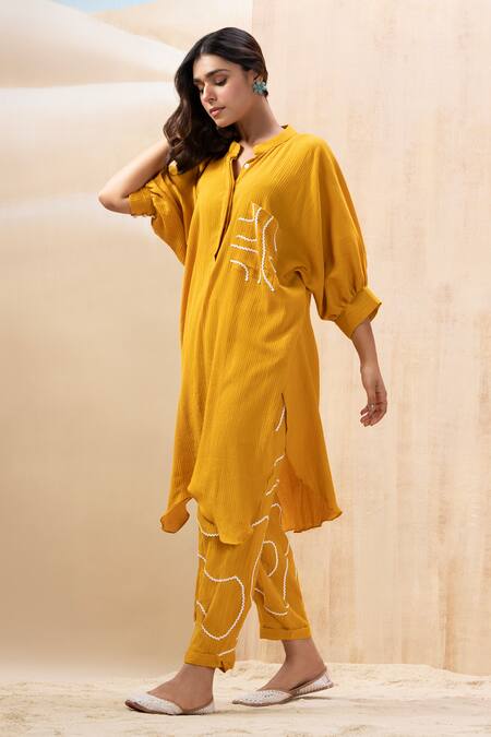 Seeaash_Yellow Seer Sucker Embellished Lace Mandarin Collar Textured Kurta With Pant_Online_at_Aza_Fashions