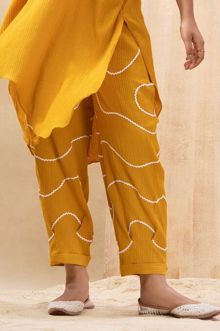 Buy_Seeaash_Yellow Seer Sucker Embellished Lace Mandarin Collar Textured Kurta With Pant_Online_at_Aza_Fashions