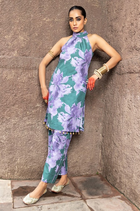 Seeaash Purple Dola Silk Printed Botanical Halter Neck Amara Kurta And Pant Set 