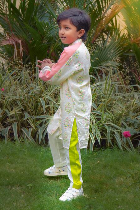 Shop_Little Shiro_Off White Cotton Satin Embroidery Tiranga Mughal Print Kurta With Pant_Online_at_Aza_Fashions