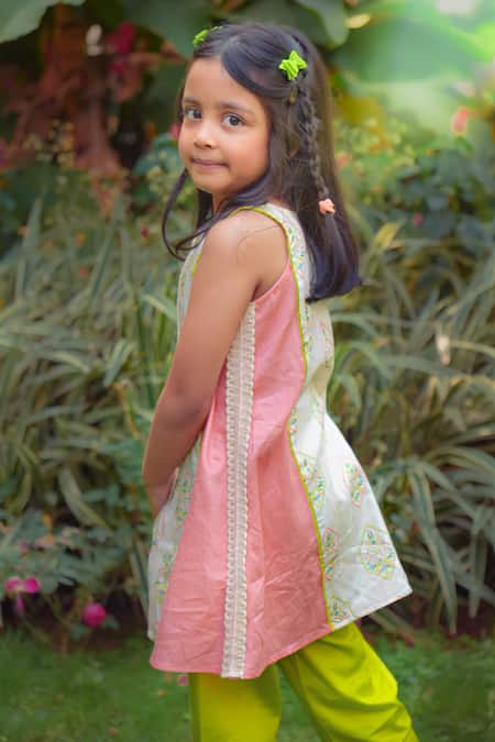 Little Shiro Off White Cotton Satin Lace Tiranga Mughal Print Kurta With Dhoti Pant at Aza Fashions Little Shiro_Off White Cotton Satin Lace Tiranga Mughal Print Kurta With Dhoti Pant_at_Aza_Fashions