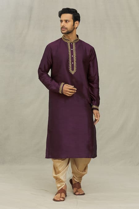 Arihant Rai Sinha Embroidered Straight Kurta Set 