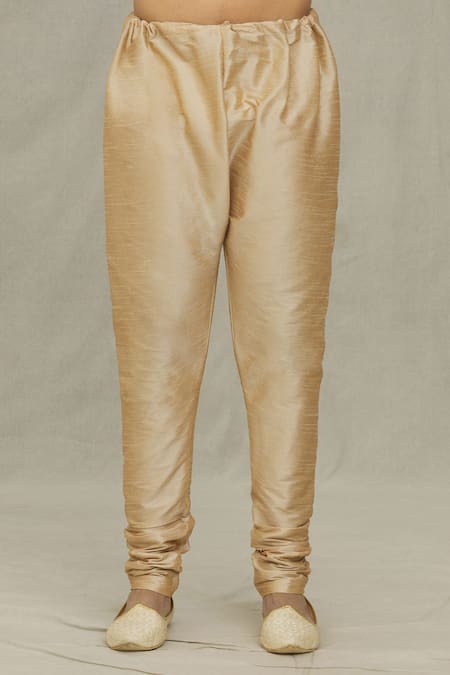 Arihant Rai Sinha_Maroon , Satin Embroidery Vintage Pattern Thread Kurta Set _at_Aza_Fashions