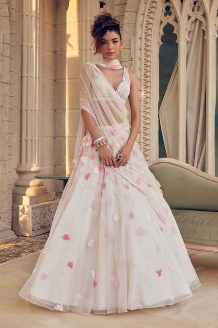 Buy_Tabeer India_Ivory Georgette, Net Sequins, Cut Azalea Abstract Hand Embellished Lehenga Set _Online_at_Aza_Fashions