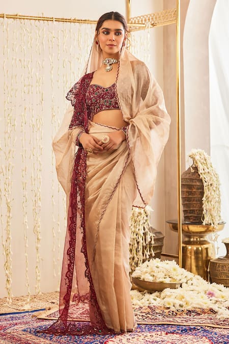 Tabeer India Scallop Bordered Pre-Draped Saree Set With Stole 