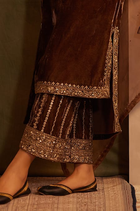Tabeer India_Brown Silk, Organza, Crepe Cut Work, Mirrors, Floral Embellished Kurta Set _Online_at_Aza_Fashions