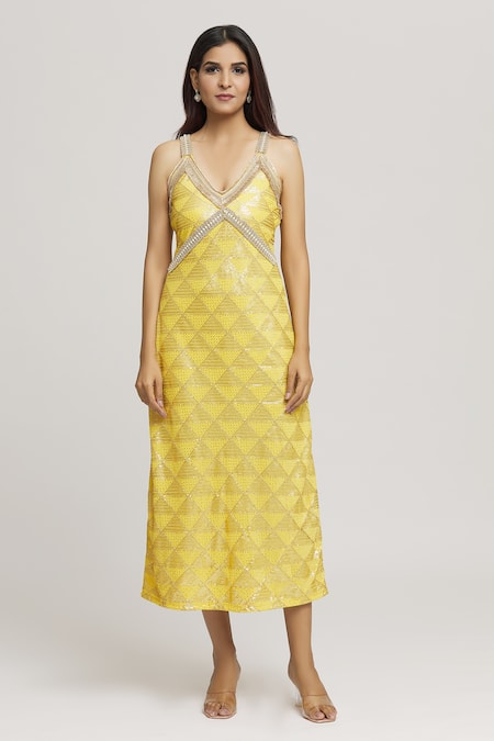Kunwarani Ritu_Yellow Georgette Sequins, Pearls, Stones V-neck Embellished Dress _at_Aza_Fashions