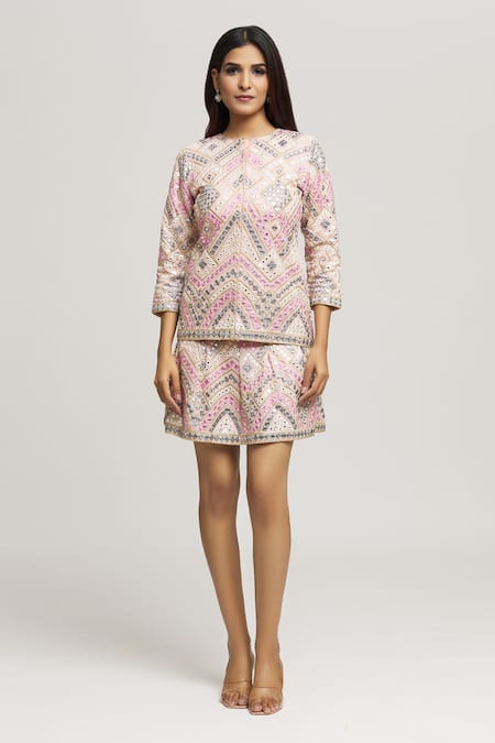 Kunwarani Ritu_Pink Georgette Hand Embroidery Geometric Abstract Top With Skirt  _Online_at_Aza_Fashions