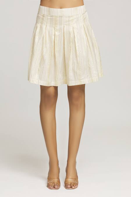 Kunwarani Ritu_Cream Cotton Embroidery Collared Floral Lace Work Placket Top With Skirt _at_Aza_Fashions