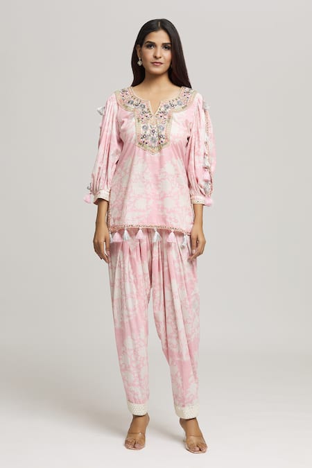 Kunwarani Ritu_Pink Cotton Print Floral Notched Neck Blossom Short Tunic With Pant  _Online_at_Aza_Fashions