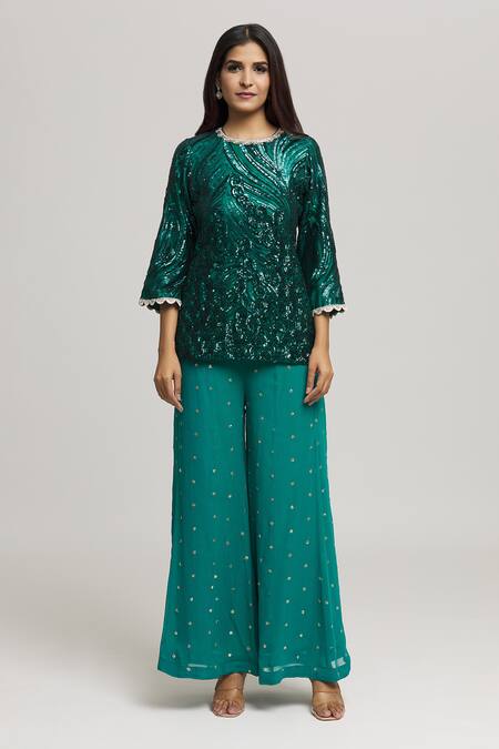 Kunwarani Ritu_Green Georgette Embellished Sequins Round Neck Tunic With Palazzo  _Online_at_Aza_Fashions