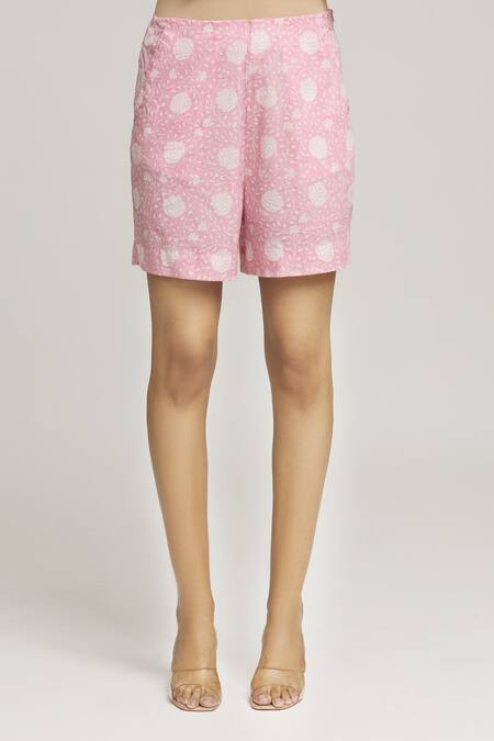 Kunwarani Ritu_Pink Cotton Print Floral Lapel Collar Hand Blazer With Shorts  _at_Aza_Fashions