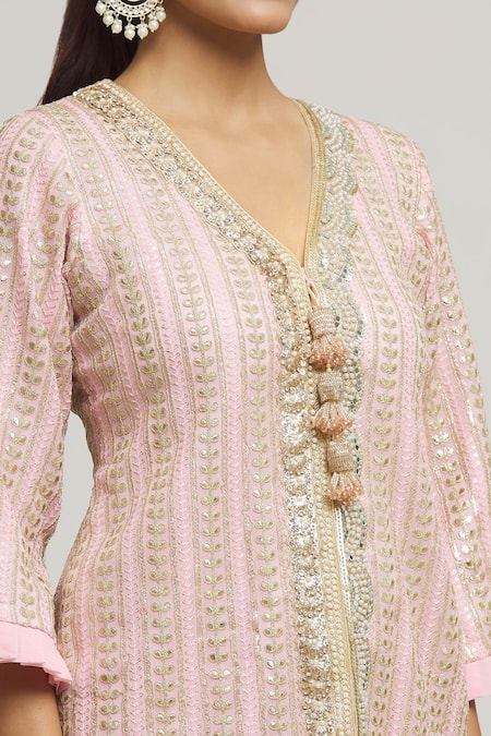 Shop_Kunwarani Ritu_Pink Georgette Embroidery Chikankari V Neck Kurta With Sharara  _Online_at_Aza_Fashions