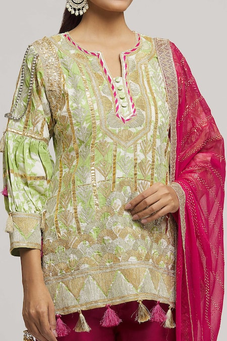 Kunwarani Ritu_Green Cotton Tassels, Embroidery Split V-neck Gota Tunic Pant Set _Online_at_Aza_Fashions