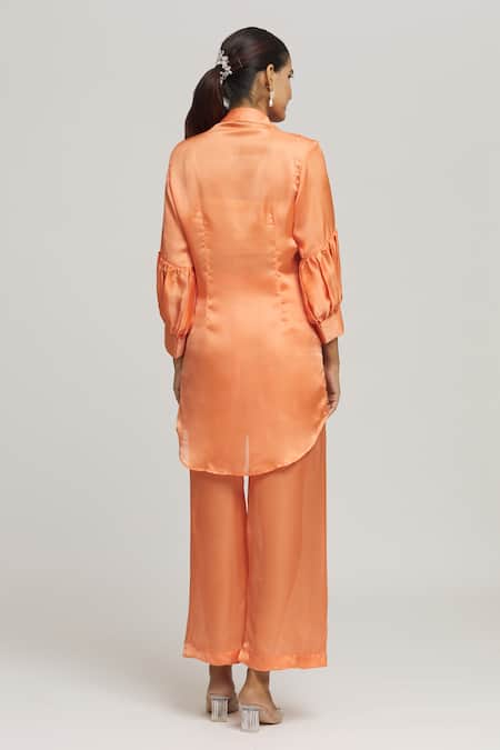 Kunwarani Ritu Placement Floral Embroidered Shirt With Pant 