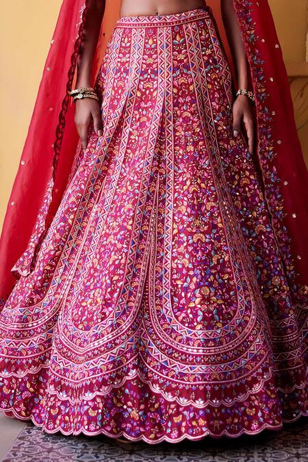Chamee And Palak Red Organza, Silk Sequins, Embroidery Sweetheart Neck Alicia Bridal Lehenga Set at Aza Fashions Chamee And Palak_Red Organza, Silk Sequins, Embroidery Sweetheart Neck Alicia Bridal Lehenga Set _at_Aza_Fashions