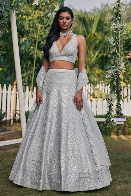 Kalighata on Instagram: “This stunning peach lehenga with leather and  resham work for brides sangeet and reception wh… | Peach lehenga, Wedding  saree blouse, Bride
