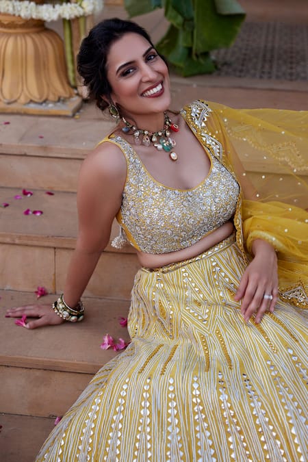 Leather work embellished lehenga | Organza skirt, Indian wedding dress,  Asian party wear