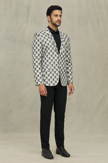 Arihant Rai Sinha Cream Jacquard Herringbone Woven Blazer Online at Aza Fashions Arihant Rai Sinha_Cream Jacquard Herringbone Woven Blazer _Online_at_Aza_Fashions