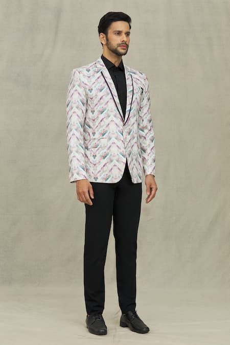 Buy_Arihant Rai Sinha_Cream Cotton Chevron Print Blazer _Online_at_Aza_Fashions