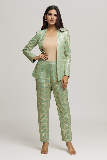 Kunwaraniritu Sequin Embellished Jacket With Pant 