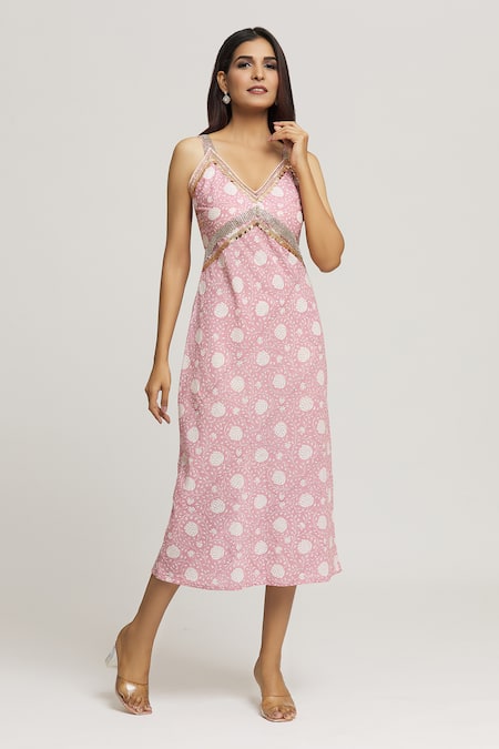 Kunwaraniritu Floral Blossom Print Dress 