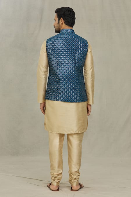 Arihant Rai Sinha Sequin Embroidered Bundi & Kurta Set 