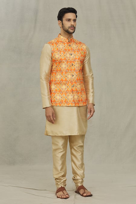 Arihant Rai Sinha Orange Cotton Embroidery Geometric Bandhani Printed Bundi at Aza Fashions Arihant Rai Sinha_Orange Cotton Embroidery Geometric Bandhani Printed Bundi _at_Aza_Fashions