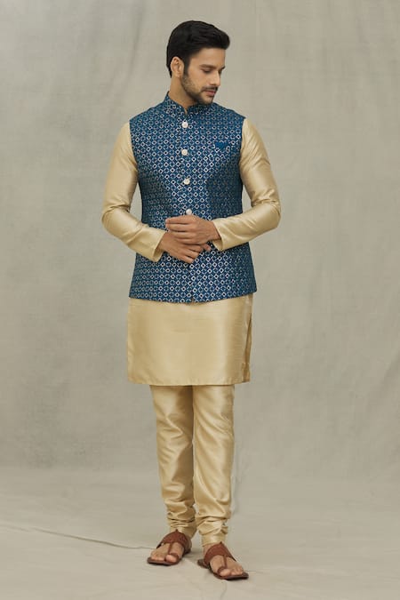 Aryavir Malhotra Diamond Pattern Bundi 