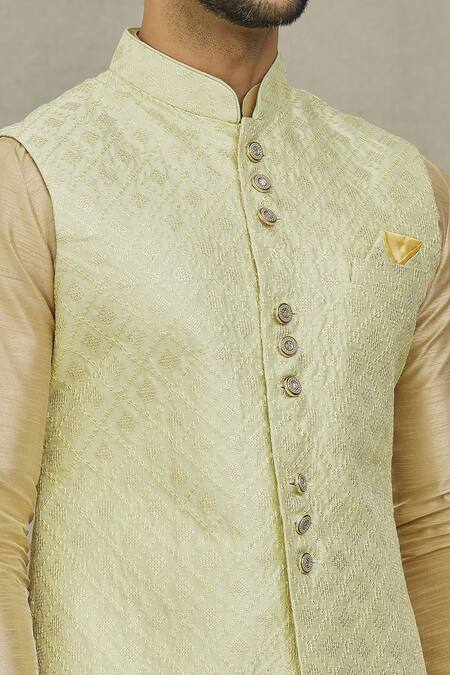 Shop Arihant Rai Sinha Green Silk Sequins, Embroidery Diamond Bundi Online at Aza Fashions Shop_Arihant Rai Sinha_Green Silk Sequins, Embroidery Diamond Bundi _Online_at_Aza_Fashions