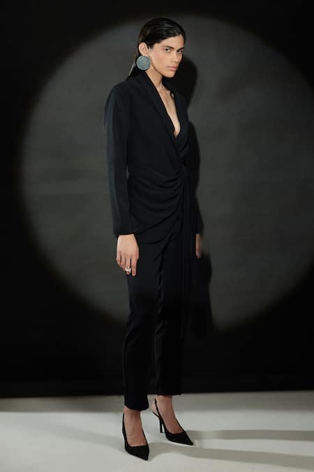 Buy_Echostudio_Black Crepe Lapel Collar Blazer And Pant Set _Online_at_Aza_Fashions