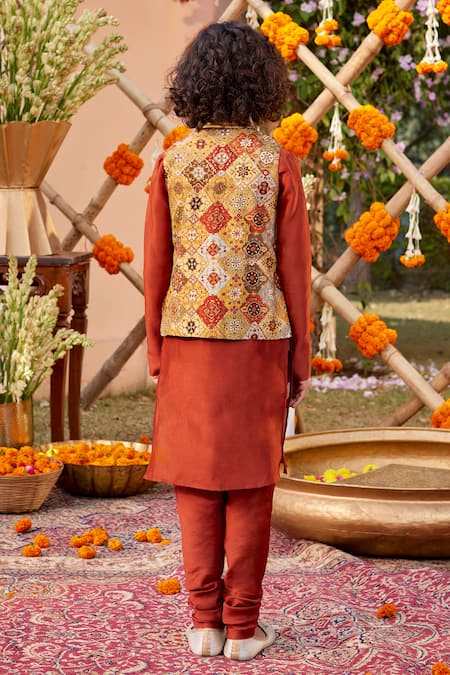 Shop Kalista Yellow Chanderi Embroidery Mihir Mughal Printed Bundi Set at Aza Fashions Shop_Kalista_Yellow Chanderi Embroidery Mihir Mughal Printed Bundi Set _at_Aza_Fashions