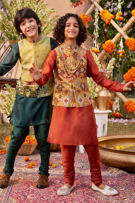 Shop Kalista Yellow Chanderi Embroidery Mihir Mughal Printed Bundi Set Online at Aza Fashions Shop_Kalista_Yellow Chanderi Embroidery Mihir Mughal Printed Bundi Set _Online_at_Aza_Fashions