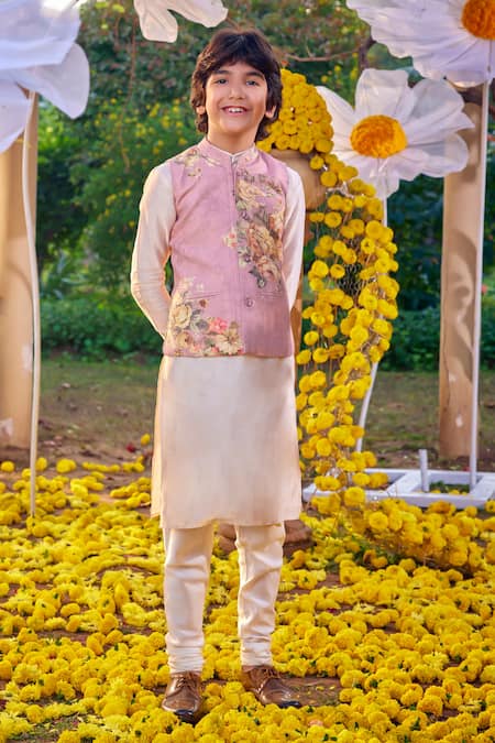 Buy_Kalista_Pink Chanderi, Silk Embroidery Floral Pattern Bundi Kurta Set _Online_at_Aza_Fashions