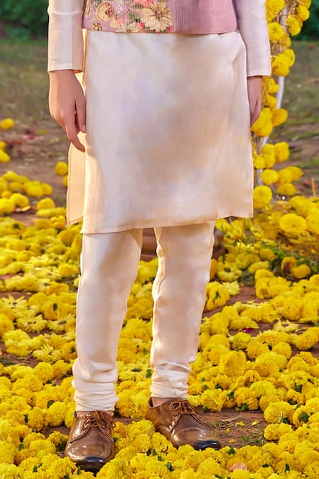 Shop_Kalista_Pink Chanderi, Silk Embroidery Floral Pattern Bundi Kurta Set _Online_at_Aza_Fashions