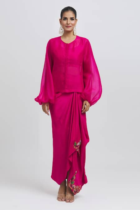 Shop Anamika Khanna Pink Silk Sequins, Beads, Fringe Round Floral Thread Embroidered Cape Skirt Set Online at Aza Fashions Shop_Anamika Khanna_Pink Silk Sequins, Beads, Fringe Round Floral Thread Embroidered Cape Skirt Set_Online_at_Aza_Fashions