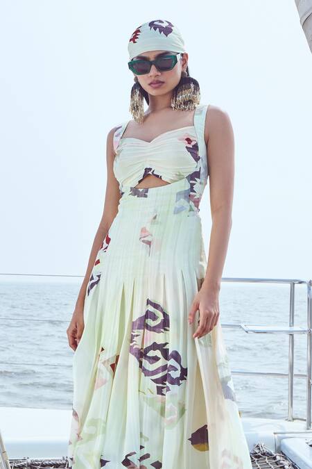 Nirmooha Green Lurex, Georgette Daffodil Print Front Key Hole Panelled Maxi Dress Online at Aza Fashions Nirmooha_Green Lurex, Georgette Daffodil Print Front Key Hole Panelled Maxi Dress _Online_at_Aza_Fashions