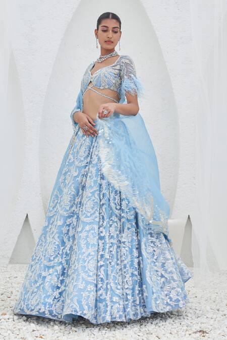 Mahima Mahajan_Blue Net Hand Embroidery Sequins Sweetheart Neck Parizaad Bridal Lehenga Set_Online_at_Aza_Fashions