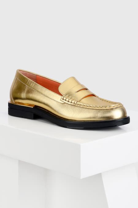 Shop_Oroh_Gold Jaca Metallic Moccasins _at_Aza_Fashions