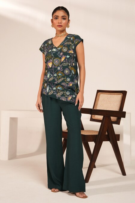 Nayantara Couture Green Viscose Crepe Printed And Hand Lucy Thread Top & Pant Set 