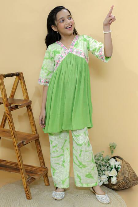 Buy Kalp Green Cotton, Georgette Embroidery Ethereal Anarkali And Pant Set Online at Aza Fashions Buy_Kalp_Green Cotton, Georgette Embroidery Ethereal Anarkali And Pant Set _Online_at_Aza_Fashions