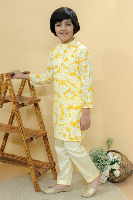 Buy_Kalp_Yellow Cotton, Jersey Solar Symphony Tie Dye Kurta Set _Online_at_Aza_Fashions