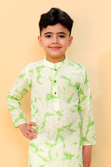 Kalp_Green Cotton Emerald Elegance Attire Tie Dye Kurta Set _Online_at_Aza_Fashions