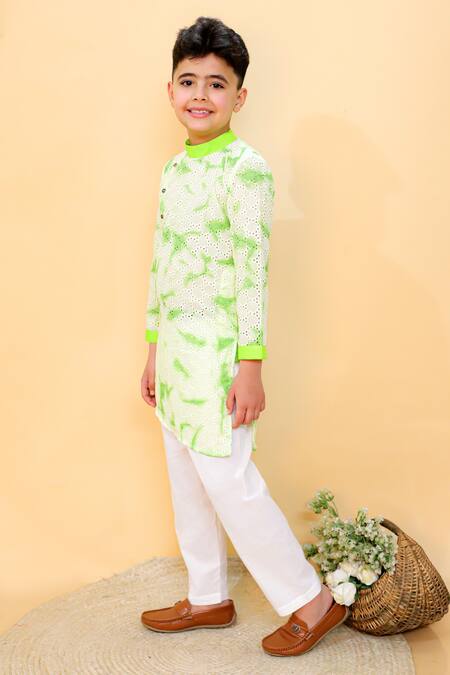 Kalp Green Cotton Lime Blossom Bliss Kurta Set at Aza Fashions Kalp_Green Cotton Lime Blossom Bliss Kurta Set _at_Aza_Fashions