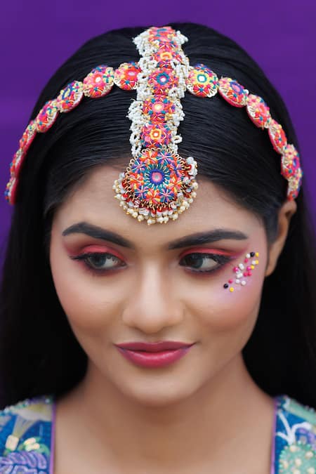 Kanyaadhan By DhirajAayushi Rongomela Thread Embroidered Mathapatti 