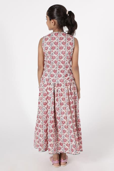 Shop A Little Fable Multi Color Cotton Tassels Samode Hand Block Print Lehenga Set at Aza Fashions Shop_A Little Fable_Multi Color Cotton Tassels Samode Hand Block Print Lehenga Set _at_Aza_Fashions