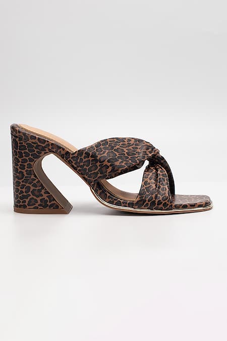 Heel Your Sole Brown Lulu Leopard Pattern Block Heels Online at Aza Fashions Heel Your Sole_Brown Lulu Leopard Pattern Block Heels _Online_at_Aza_Fashions