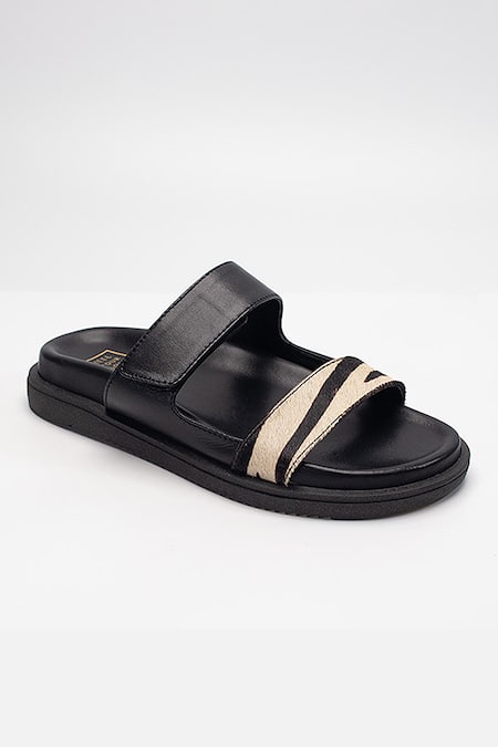 Shop HERMES Chypre Casual Style Unisex Plain Leather Sport Sandals Flat  Sandals (H222196Z H6350, H222100Z 90340, H222100Z 02340) by LONDO | BUYMA