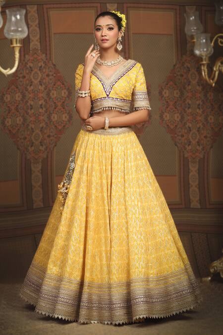 Shikhar Sharma Yellow Blouse Silk Chanderi Embroidered Geometric Pattern Bridal Lehenga Set Online at Aza Fashions Shikhar Sharma_Yellow Blouse Silk Chanderi Embroidered Geometric Pattern Bridal Lehenga Set _Online_at_Aza_Fashions