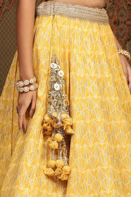 Shikhar Sharma Yellow Blouse Silk Chanderi Embroidered Geometric Pattern Bridal Lehenga Set at Aza Fashions Shikhar Sharma_Yellow Blouse Silk Chanderi Embroidered Geometric Pattern Bridal Lehenga Set _at_Aza_Fashions